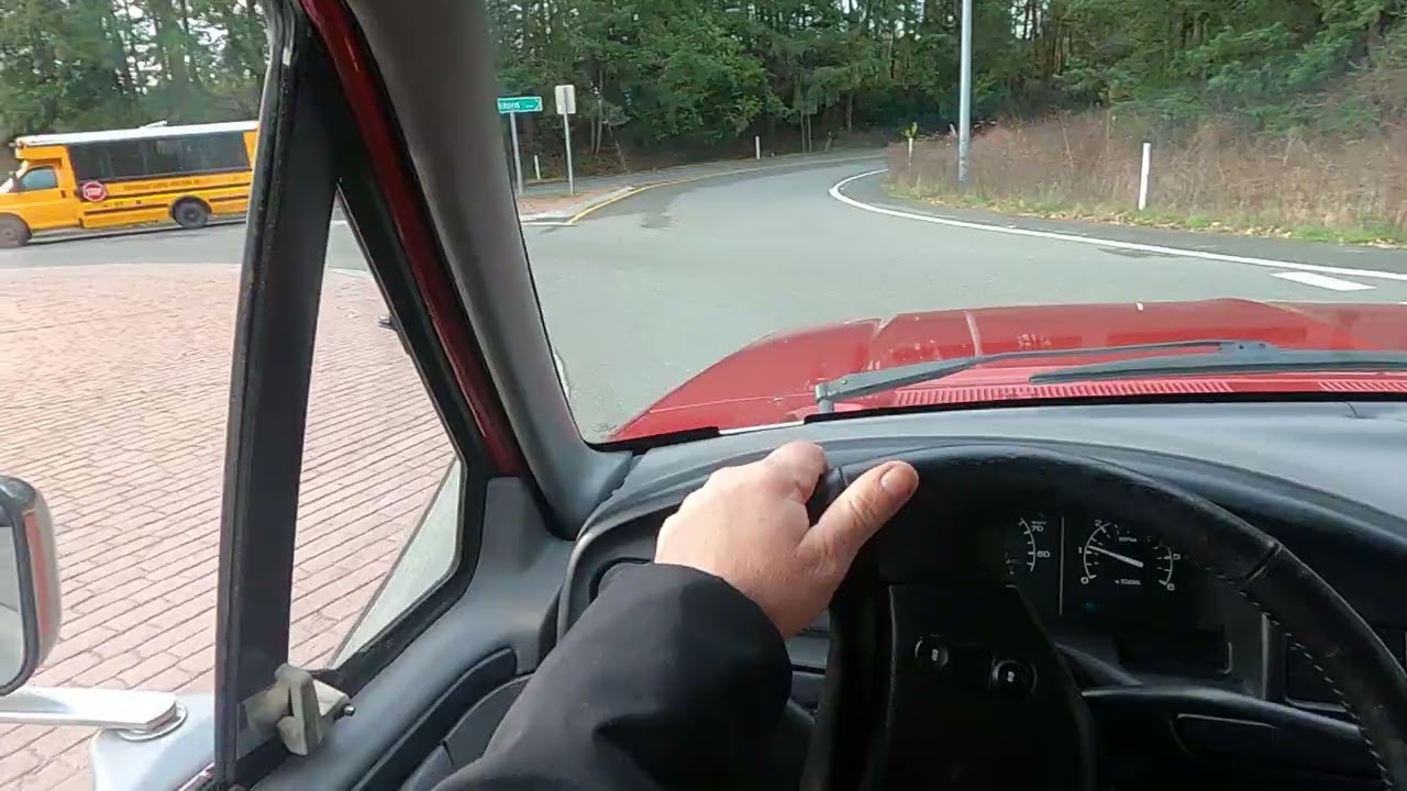 Управляю безупречным Ford F250HD 1997 года выпуска с небольшим пробегом (77 000 миль)! @bringatra...