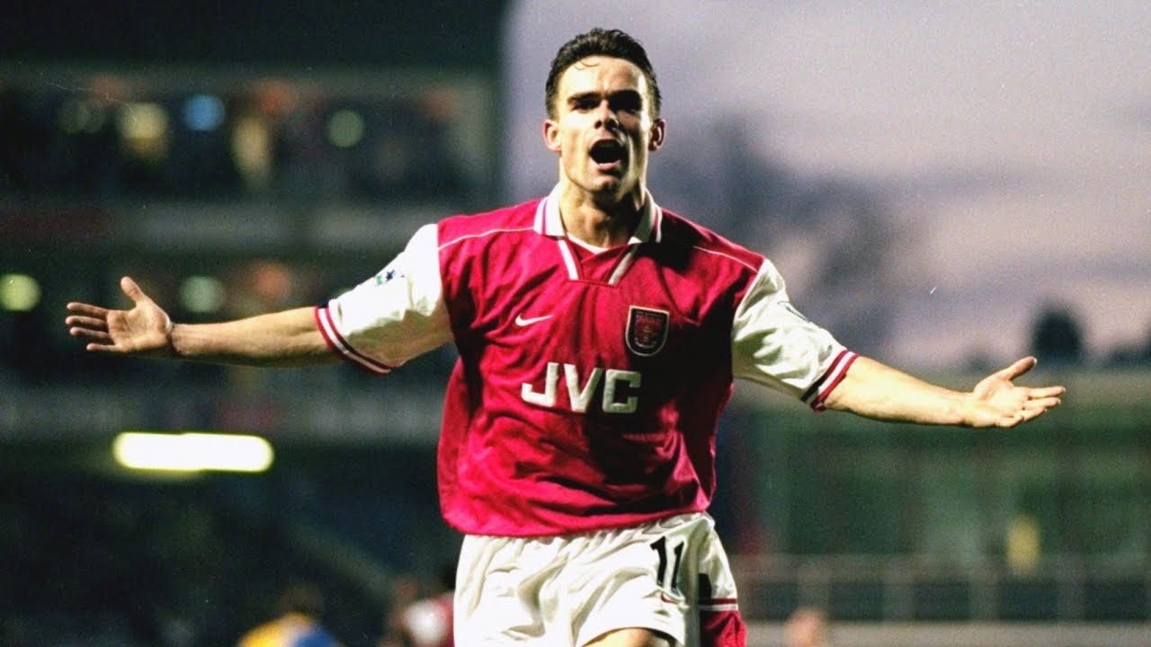 Marc Overmars &ndash; The Dutch Speed Demon 🇳🇱 | Best Skills & Goals