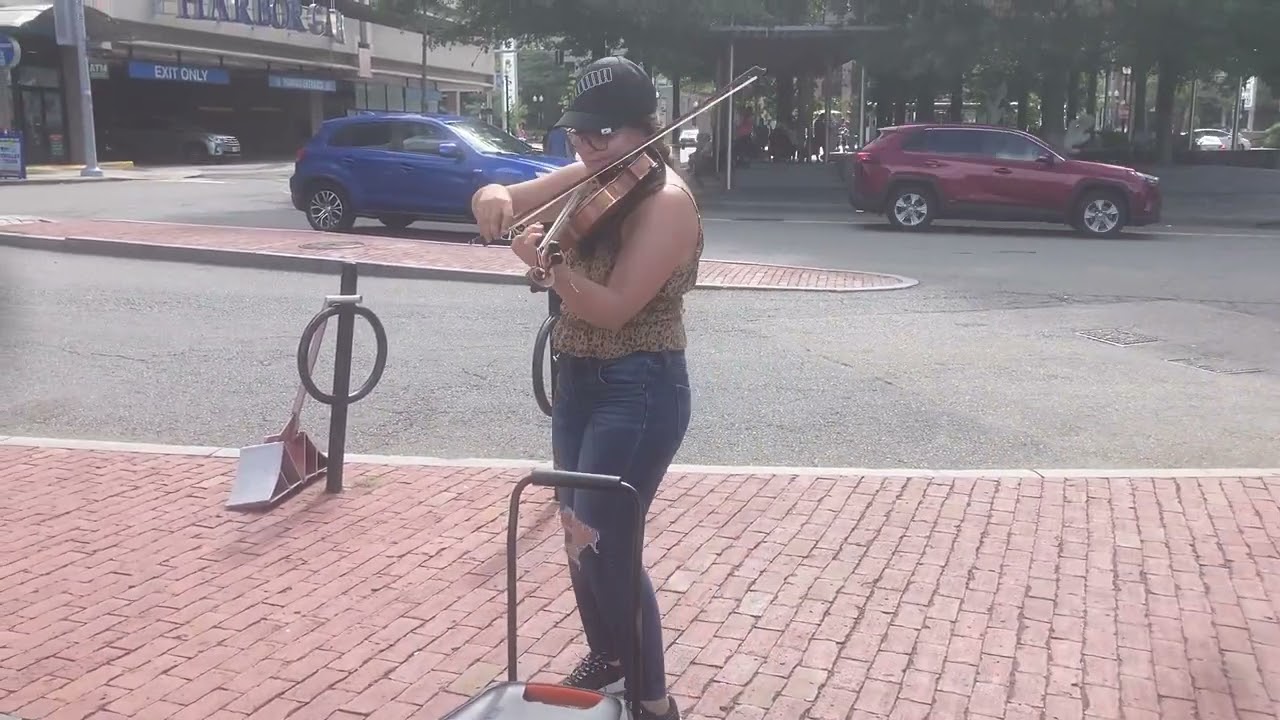 Folk/pop violin-