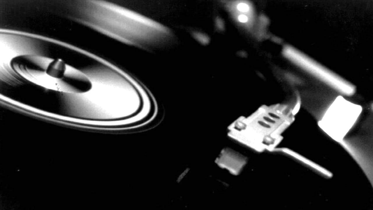 Tiger Stripes - Runaways (Alex Dimou Remix)
