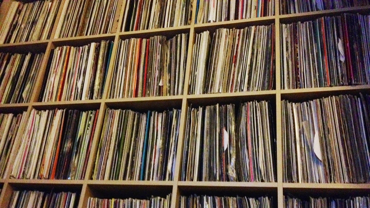 STEVIE SOLE MIDDLETON HOUSE MUSIC IN I-SOLE-ATION