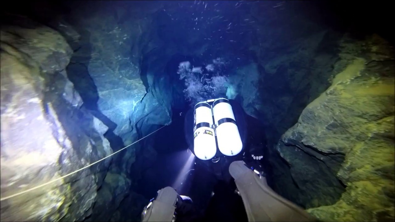 BUCEO CUEVA ZARZALONES, NATURADIVE 2017