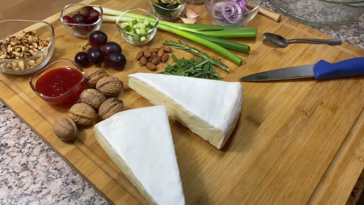 Baked Brie Cheese - cel mai gustos mod de preparare pentru iubitorii de branza Brie