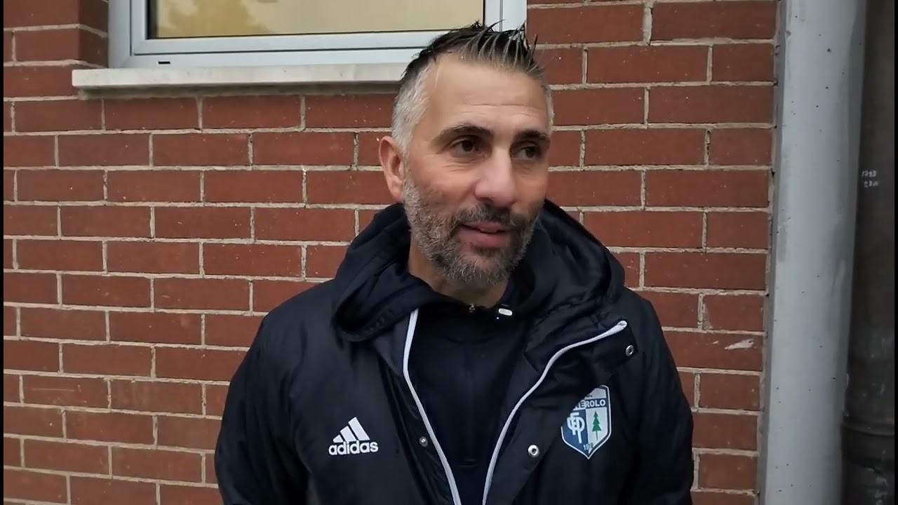 Eccellenza B. A.c. Cuneo Olmo - Pinerolo (0-1). Pier Paolo Riganese, tecnico del Pinerolo.