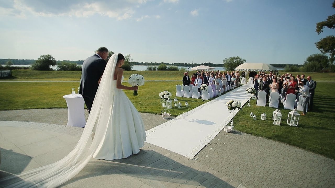 Plenerowe wesele w Pałacu Domaniowskim | Marry Me Studio Wedding Films