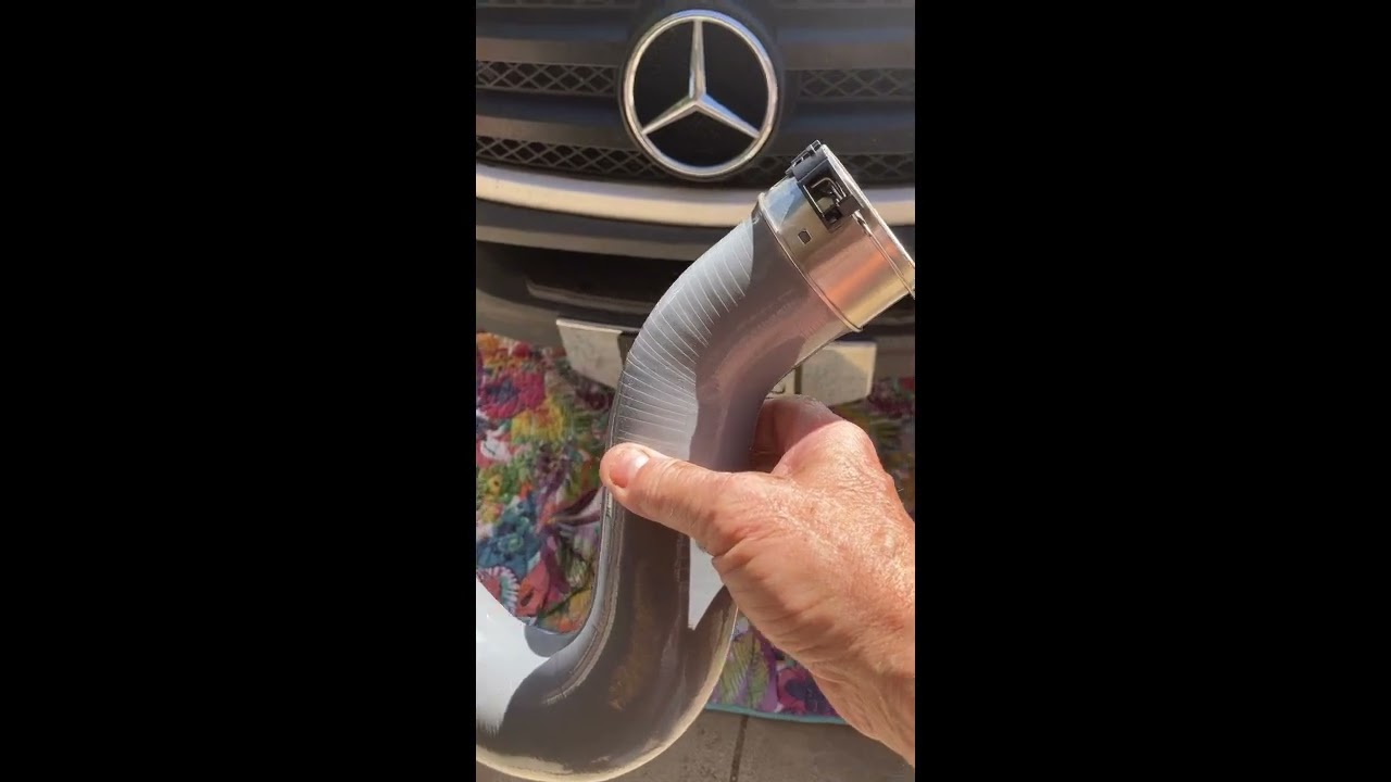 Mercedes Sprinter Intercooler Hose Replacement