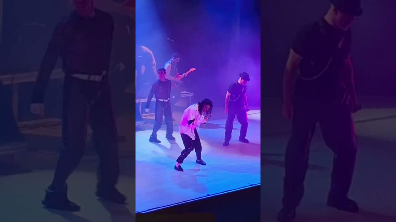 Hi's back wourd tour. Tributo a Michael Jackson 