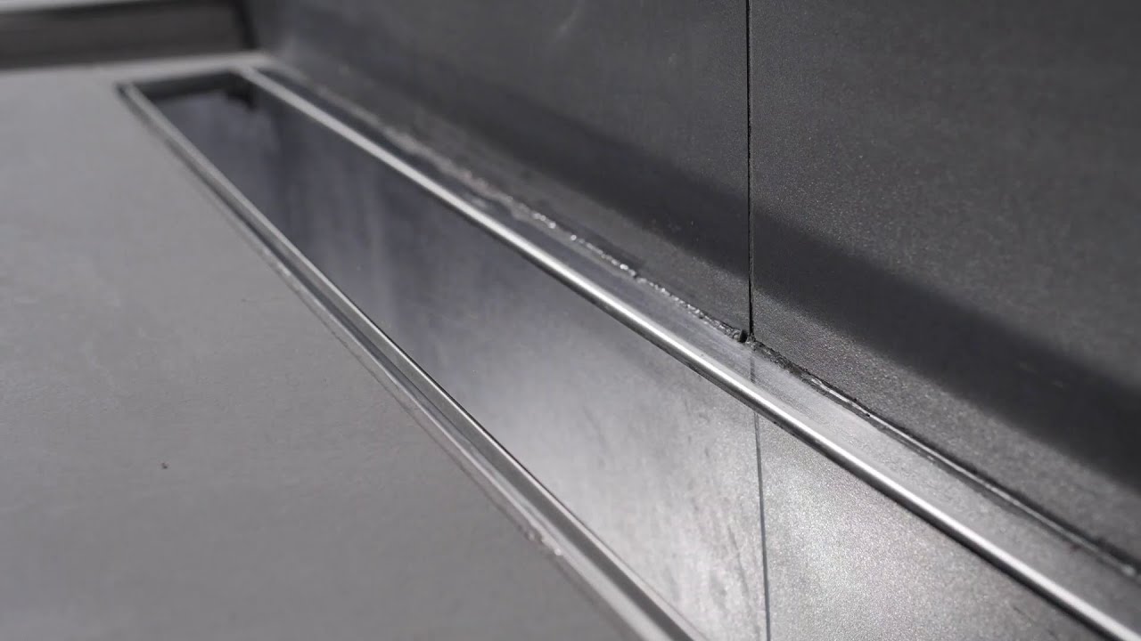 [IT] Video Tutorial | Showertec Linear - Canalina scarico orizzontale, installazione su massetto