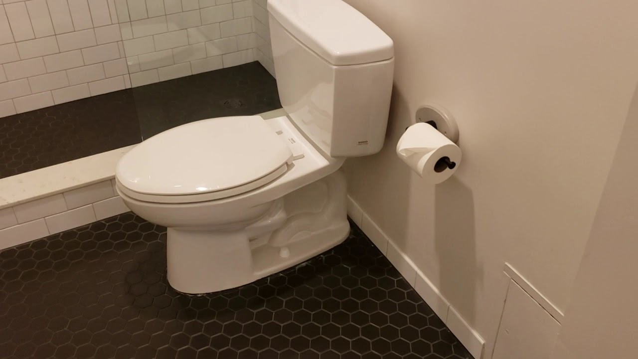 Hijinx Around America : Haunted Hotel Phillips,  Kansas City review