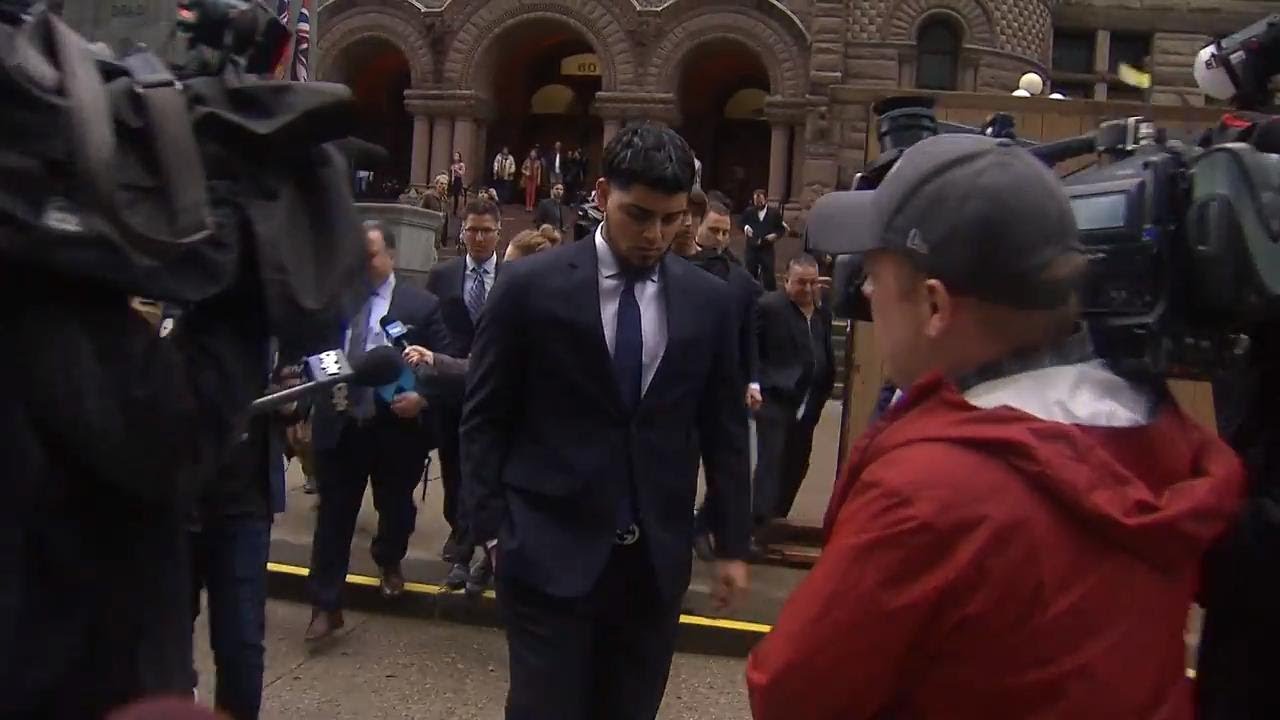 Ex-Jays pitcher Osuna leaves court after agreeing to peace bond