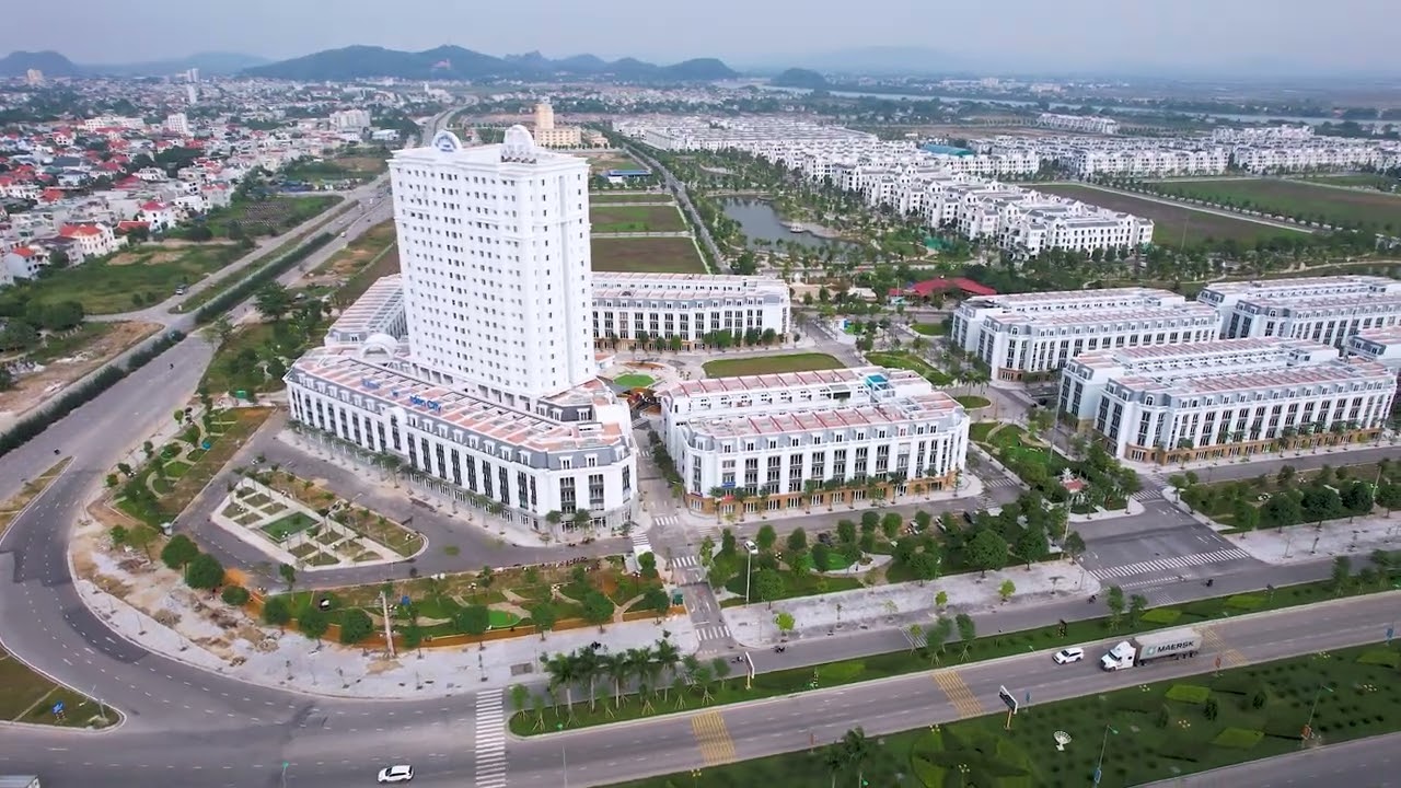 D&ograve;ng sản phẩm c&oacute; 102 tại xứ Thanh I Shop Luxury I Eurowindow Garden City