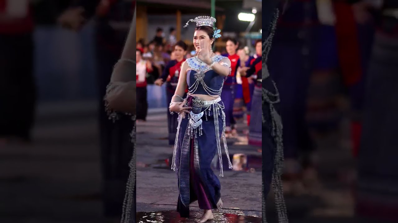 ทั้งยิ้ม ทั้งฟ้อน งามหลาย เพี๊ยซ กนกลดา บุตรพิมพา นำฟ้อน งานบวงสรวงพญาศรีสัตตนาคราช #มาดามเพี๊ยซ