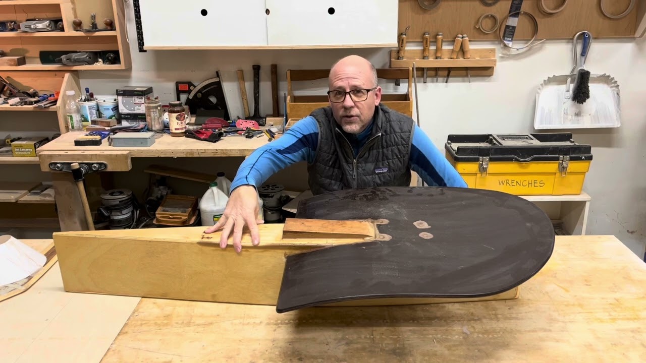 What is the ideal boat hull shape
