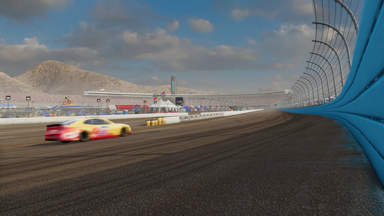 Phoenix Raceway Vibing