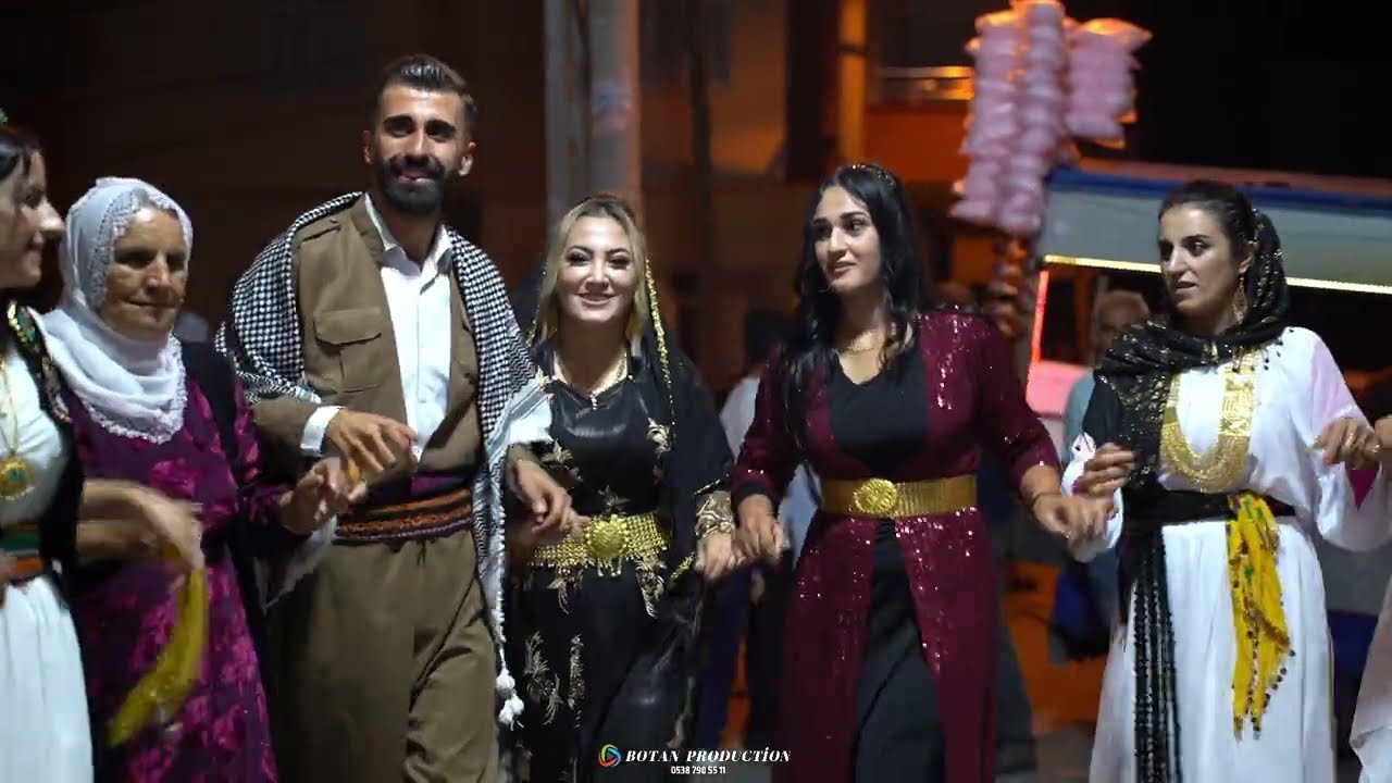 BOTAN PRODÜKSİYON - TORİKİLERİN DÜĞÜNÜ ( MUSTAFA & ESRA ) ÇİFTİNİN KINA GECESİ PART 3  2023