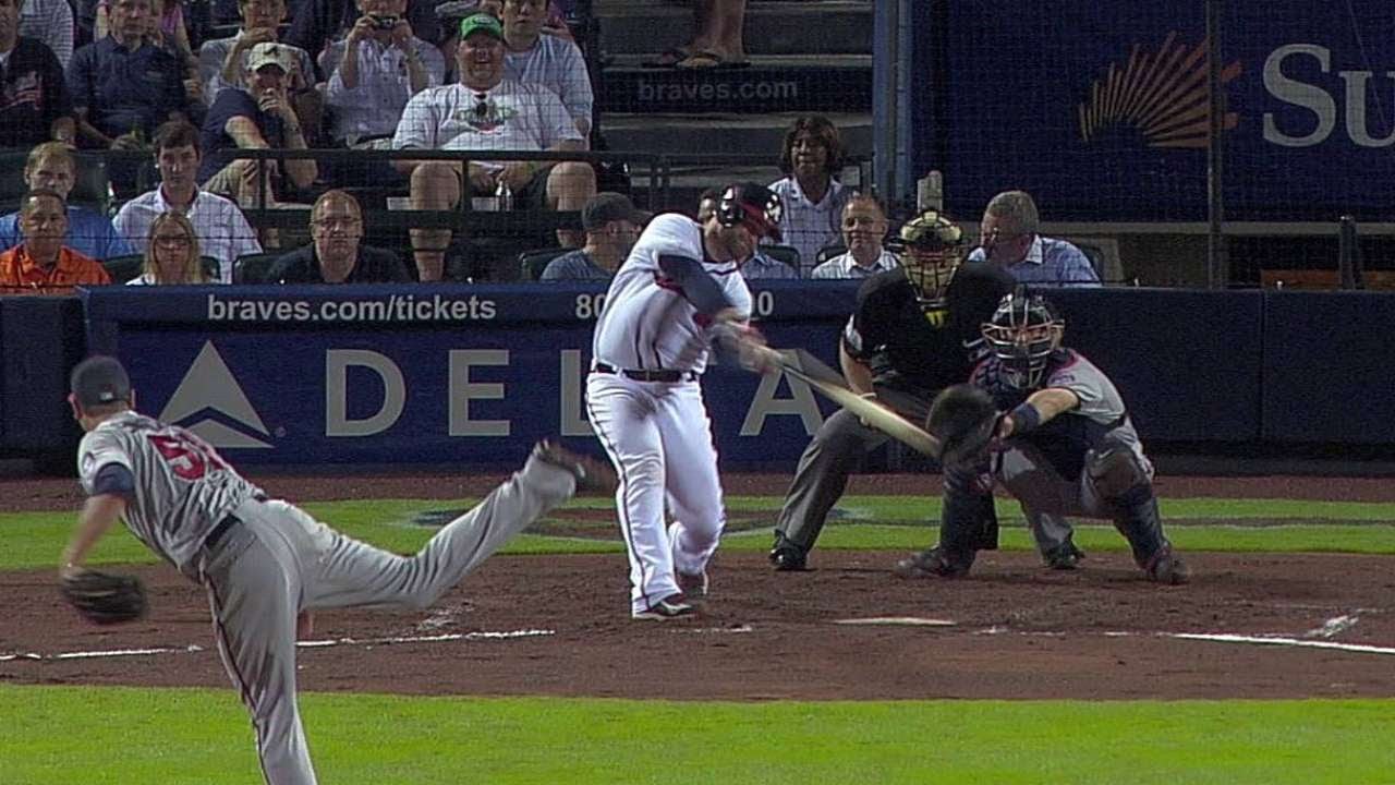 MIN@ATL: McCann mashes a solo home run to deep right