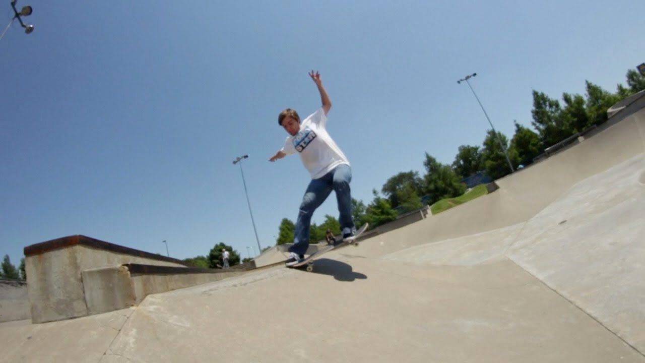BS Feeble Front 360 Shove-It Out! - Eric Kinslow