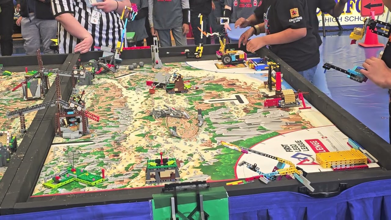 2025 FLL central Texas qualifier robot game, 3rd round, Kinetic Komets 16051. 