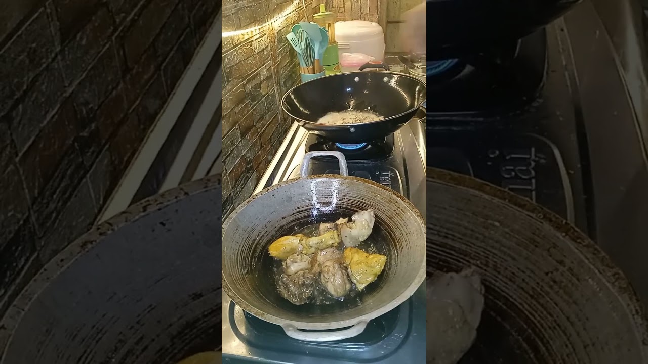 Ayam Goreng, Telur Rebus Dan Tempe Orek Kering