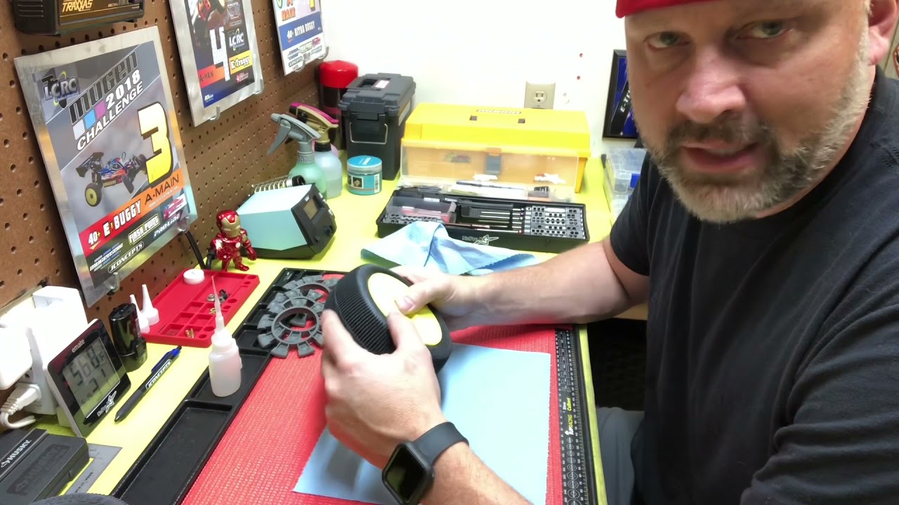 Mounting 1/8 Truggy Tires!! Let’s mount up some JConcepts Reflex!!