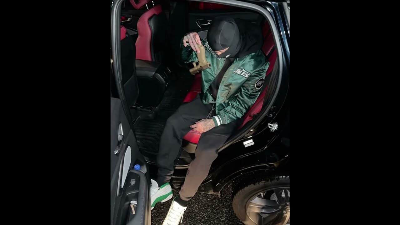 Bloodhound Q50 x Screwly G Type Beat - Catch Me Outside