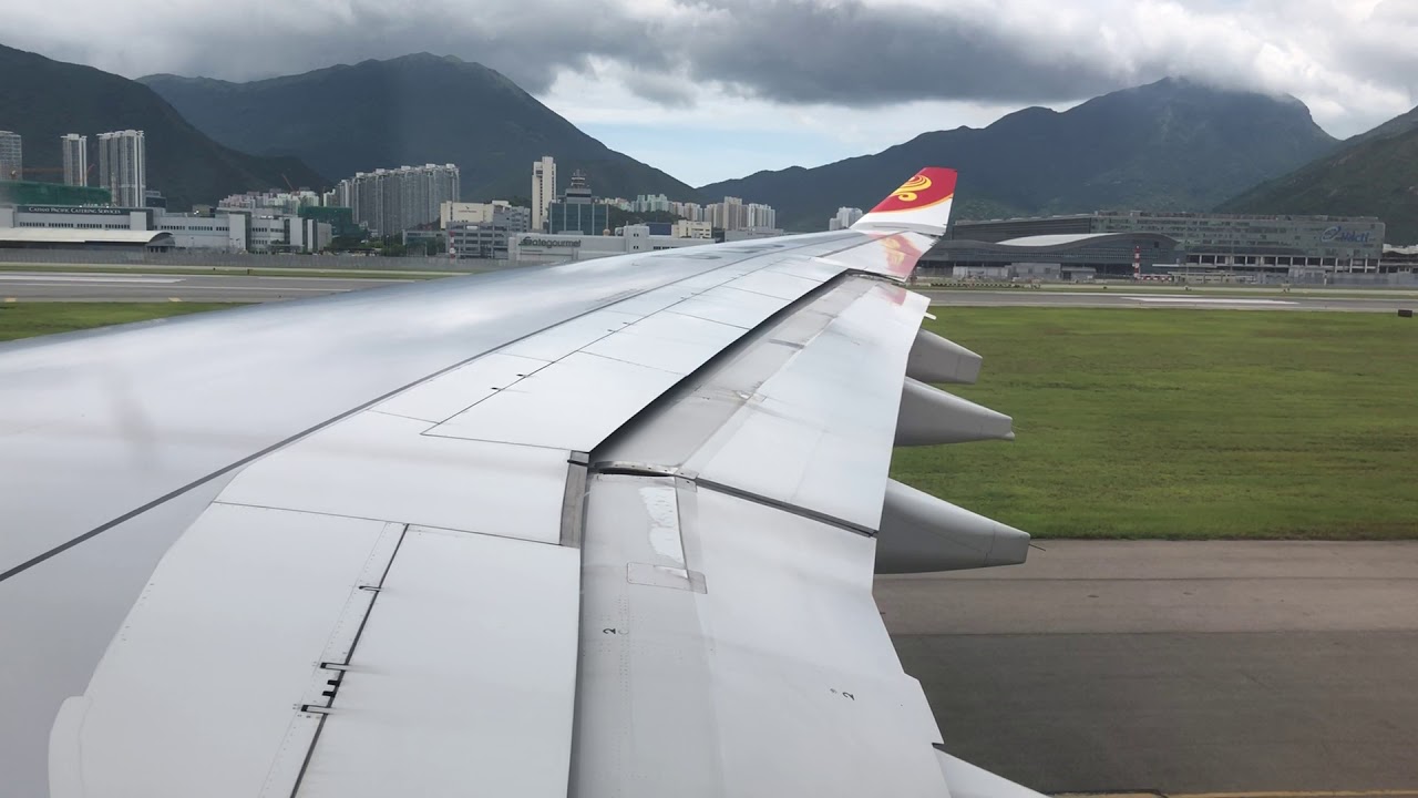 Hong Kong Airlines Airbus A330-200 Take off in HKIA
