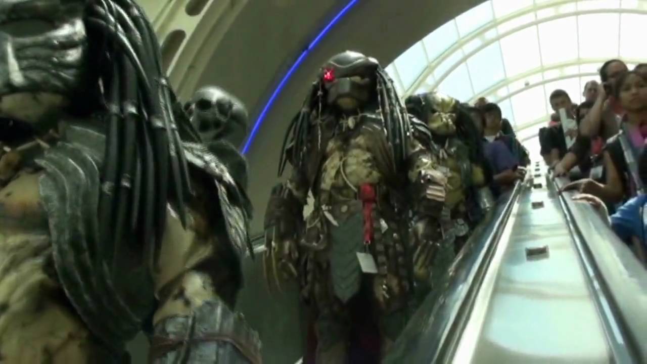 Predator Fun at San Diego Comic Con 2009
