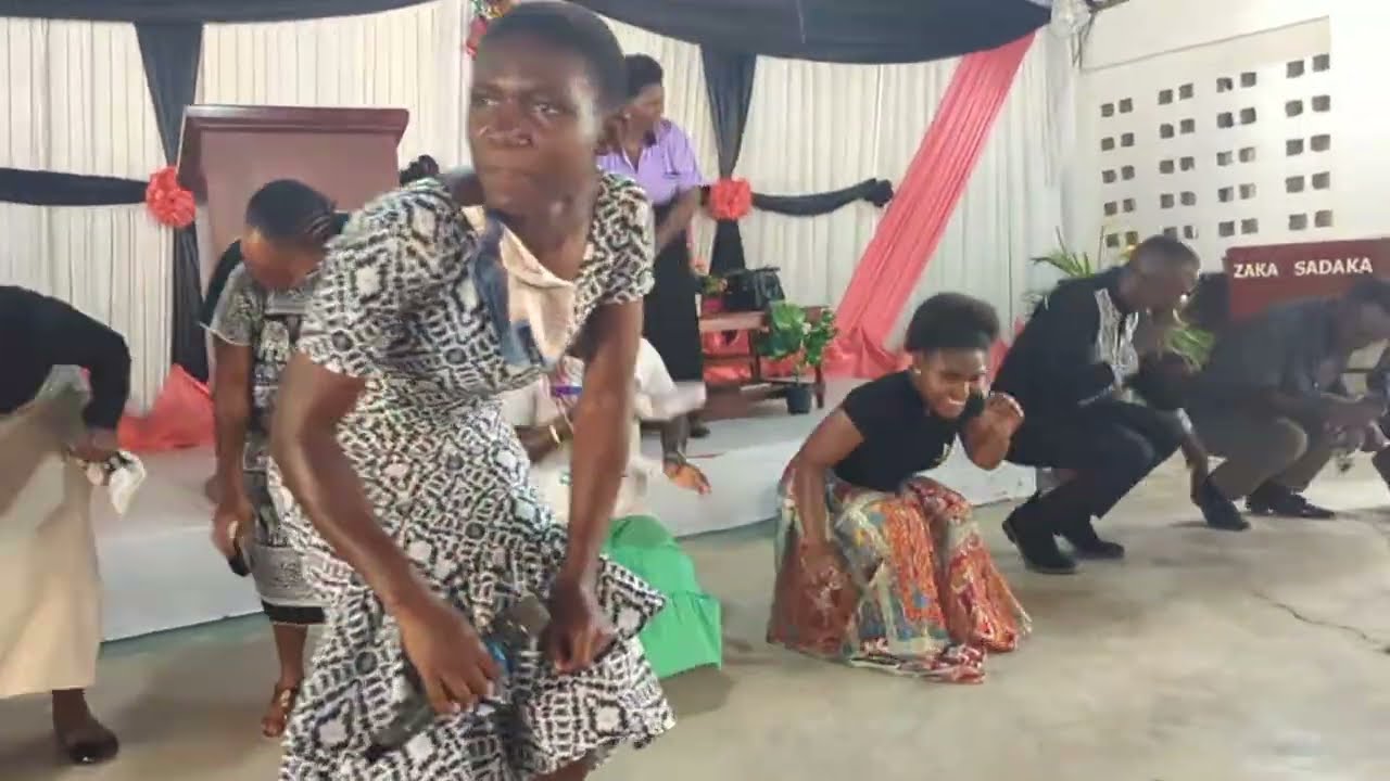 HATA WAGONJWA WALIPONA... | WATAZAME PRAISE TEAM WALIVYOFANYA