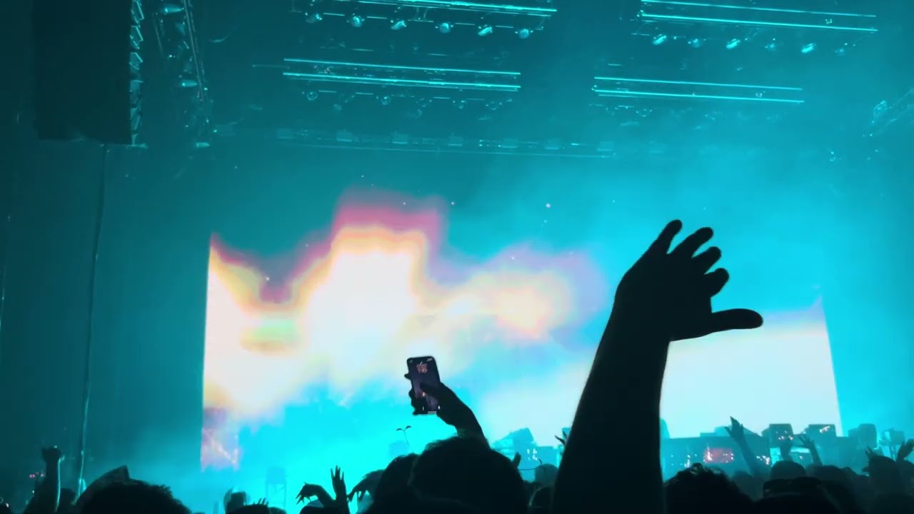 Zeds Dead - Fall Away | Live | Return to the Spectrum of Intergalactic Happiness