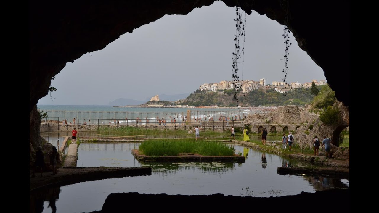 La Grotta 