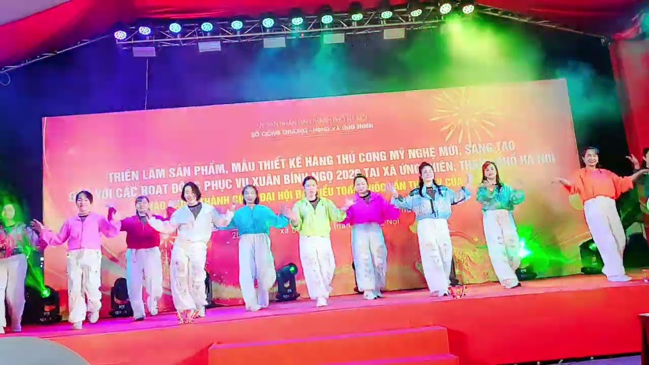 Ngày em đến/BD CLB Trần Thắm 
