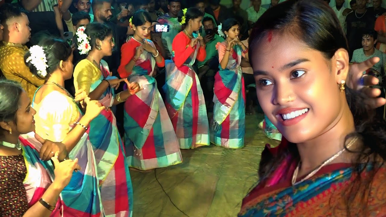 স্বামীর অনুরোধে উমা দিদি গানটি গাইলেন !! উমা দিদি ভাইরাল গান গেয়ে বিয়ে বাড়ি কাঁপােন !! উমা