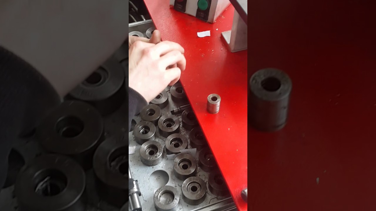 Alyans büyütme ,küçültme ve borudan kesme makinası