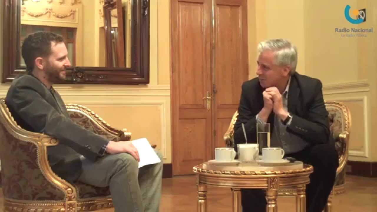 Entrevista al vice presidente de Bolivia, Álvaro García Linera por la Radio Pùblica