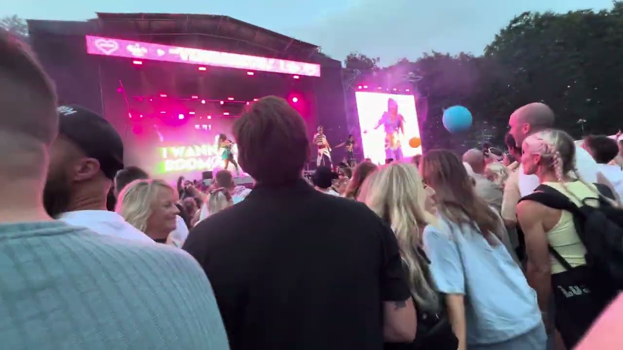 79: 90 Tals Festivalen i Malmö 2025 - Vengaboys ”Bom Bom Bom”