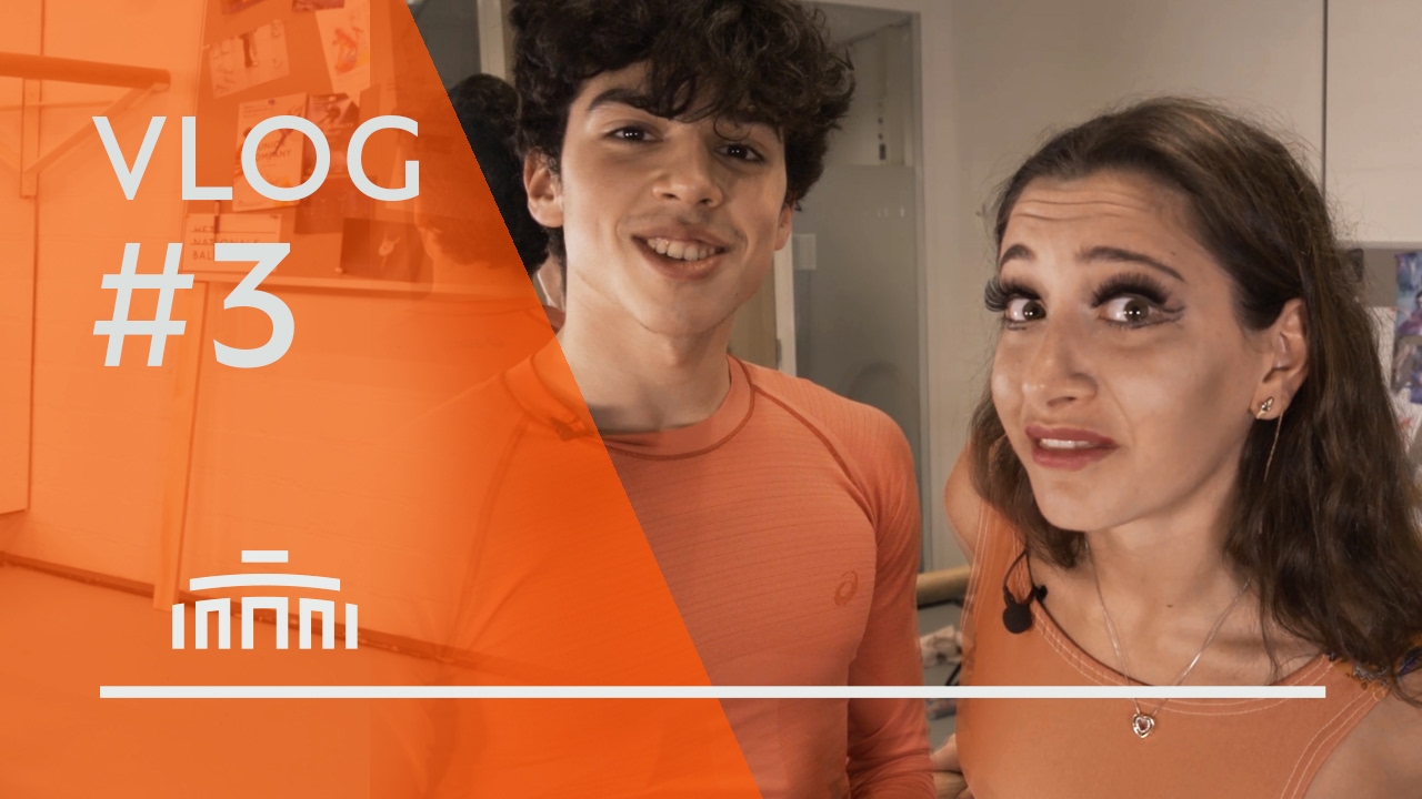 Stage make up session - VLOG#3 by Timothy & Salome - Junior Company