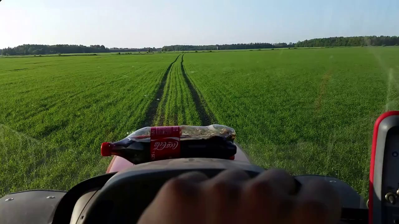 Spraying: Kverneland Ikarus S38 & Case Maxxum 125