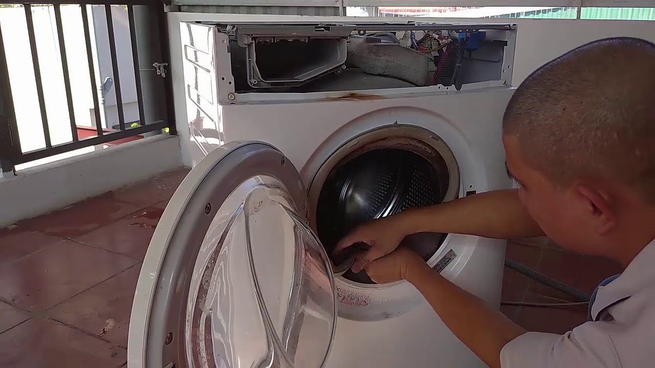 Hướng dẫn Tháo Rời Vệ Sinh Máy Giặt Lồng Ngang Electrolux Tại Nhà. Phần1. Zalo: 0904217430
