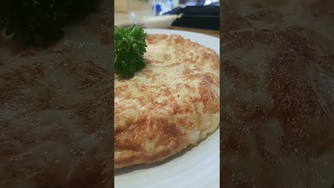 la cocina de Victor tortilla de cebolla con plátanos 😃😋😃😋