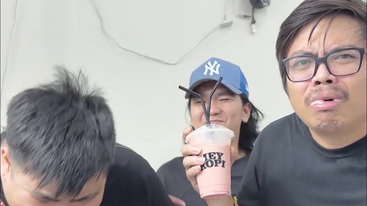 SPICY ICED KOPI PRANK HAHAHA 