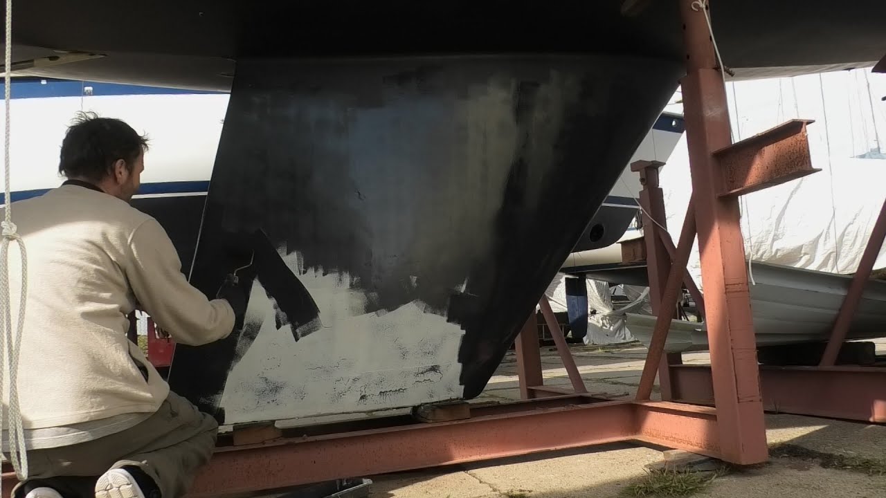 Es geht weiter! Deck, Fenster, Unterwasserschiff - Selene muß man wieder ins Wasser!