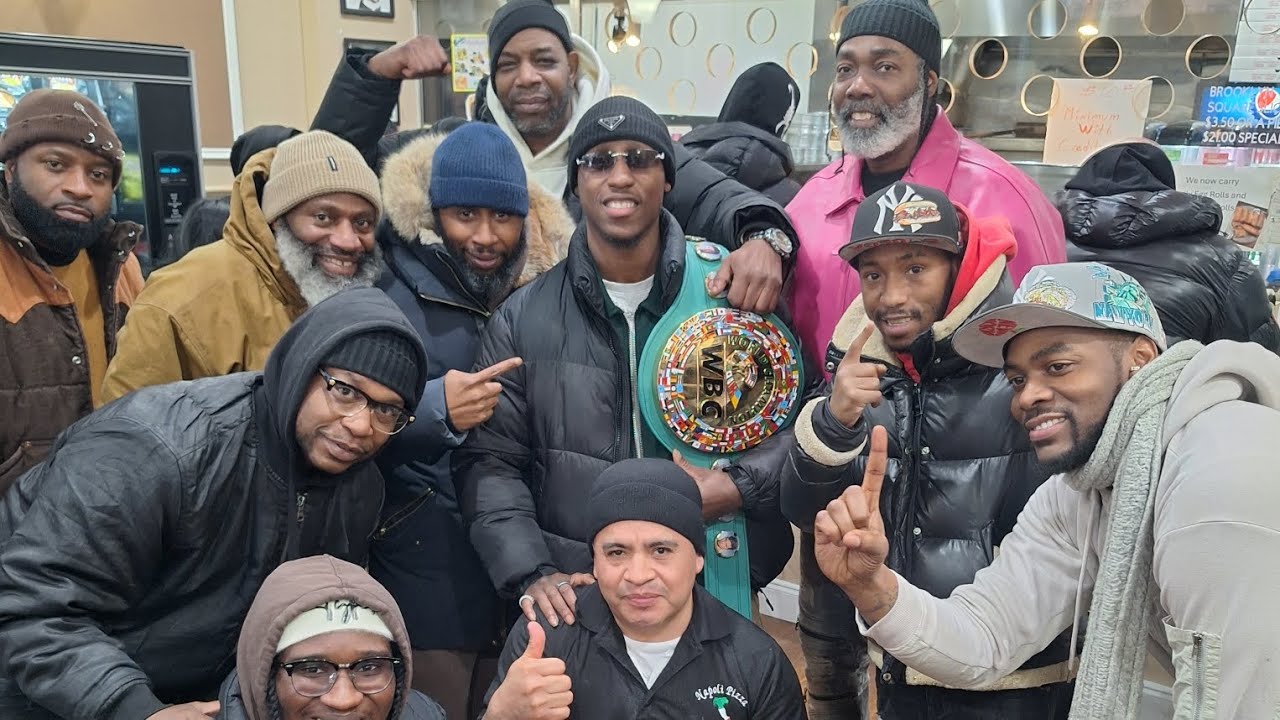 Bruce shu shu Carrington brings his WBC world title back to Brownsville 