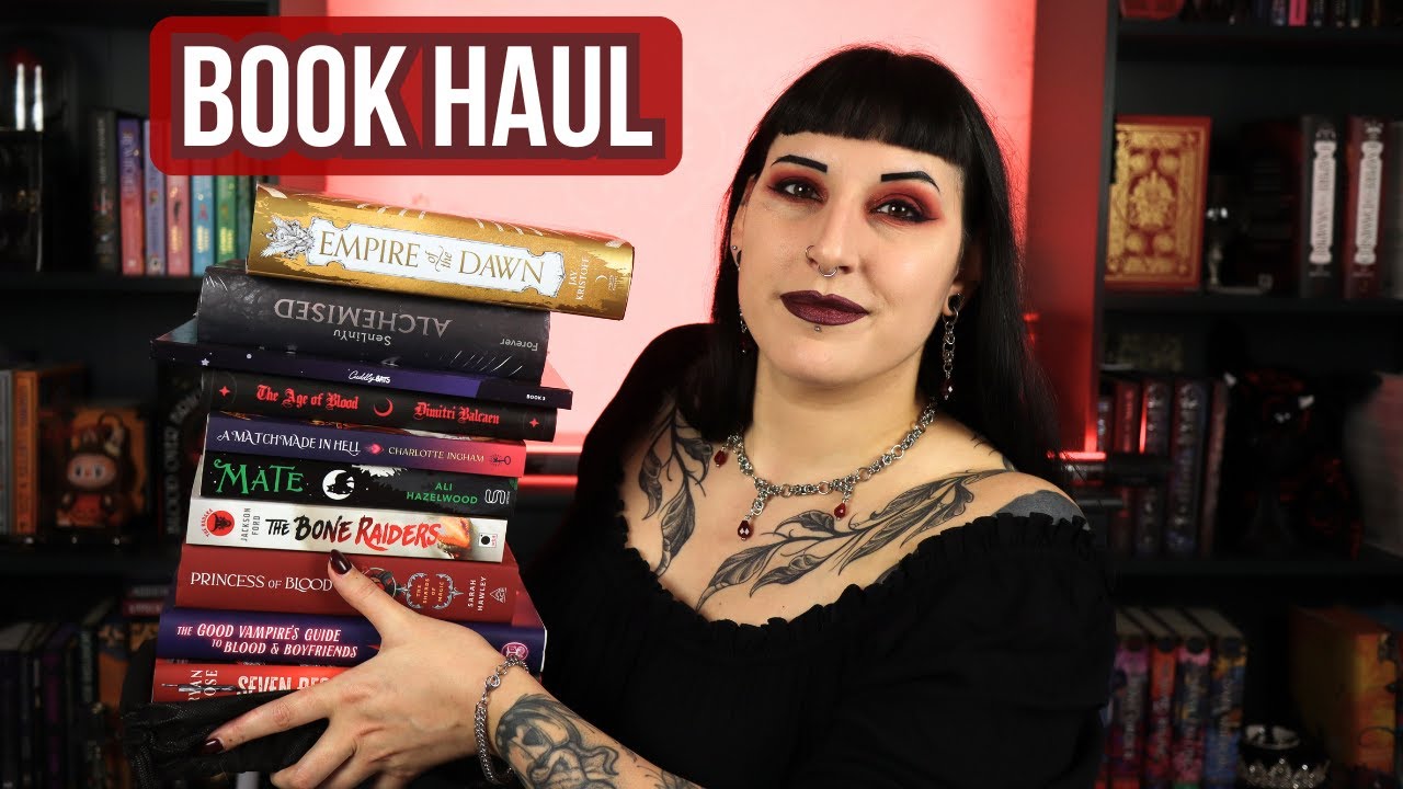 Fall Book Haul | Dark Fantasy, Vampires & Signed Editions 🦇