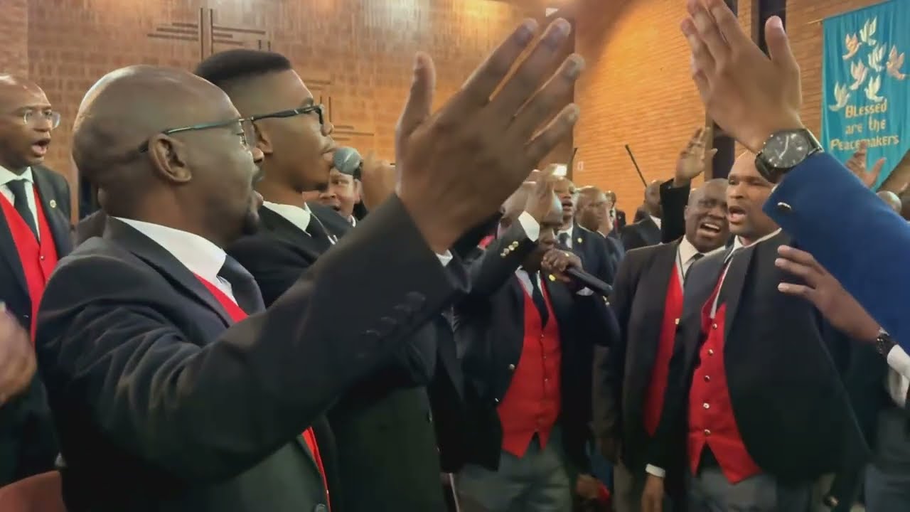 Ntate ke mang (HD) | Year-end Revival & Umjikelelo hosted by Fourways Circuit 910