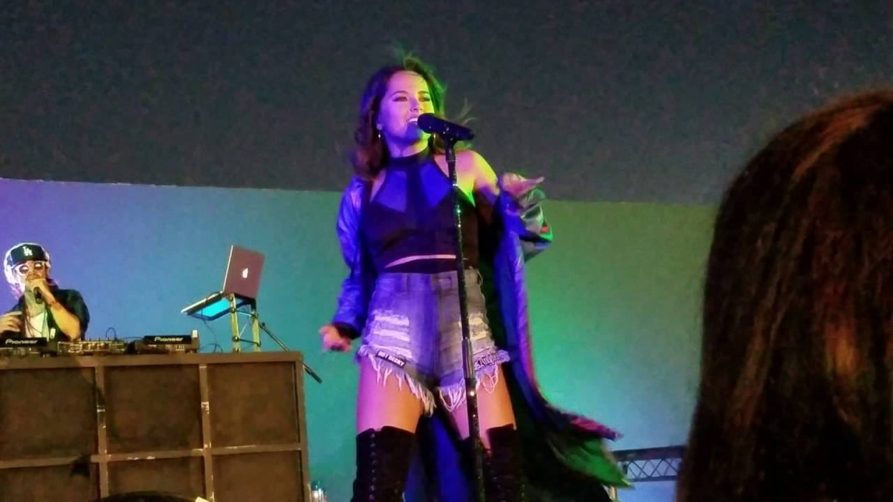 Becky G  - Lovin So Hard