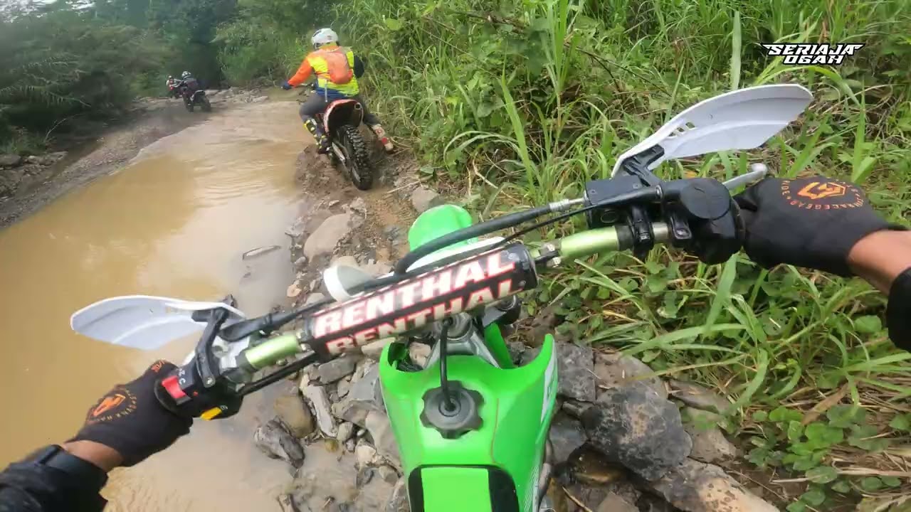 JALUR BARU HAMBALANG CUKUP BANGET.. PAKE KLX 140 STANDARD