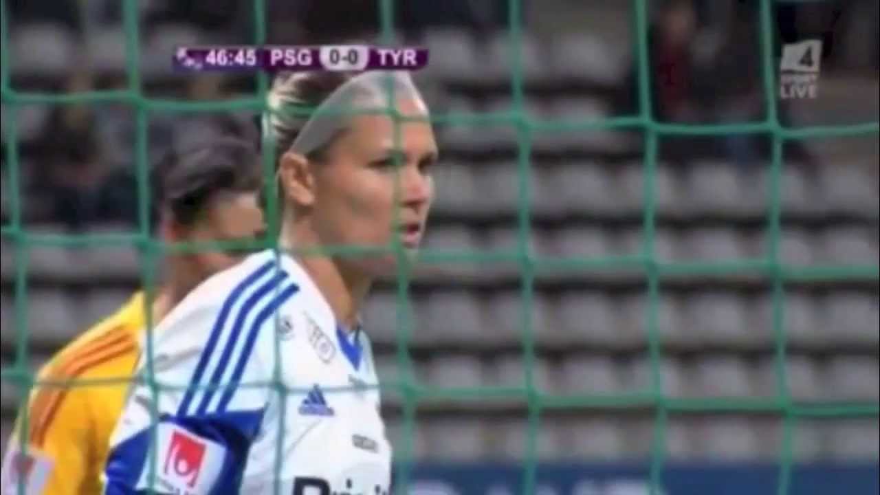 Ali Krieger and Ashlyn Harris || Just the way you are