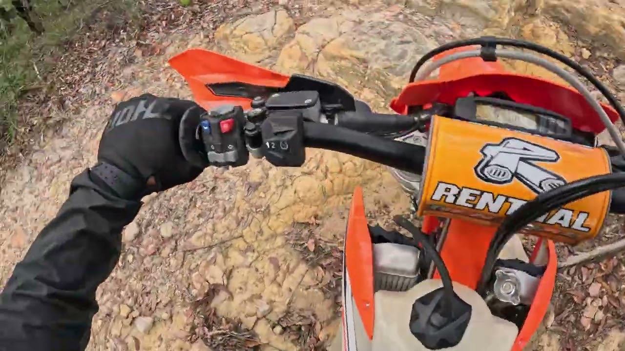 Menai ride KTM 