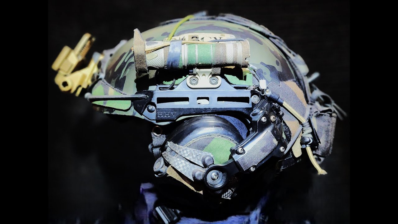 Ukrainian Foreign Legion Soldier Helmet Setup (Informational/Kit Setup)