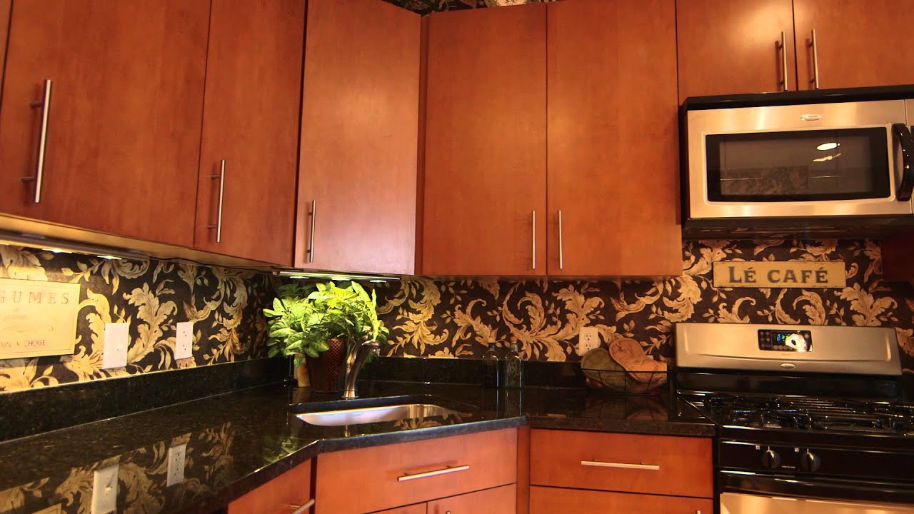 444 West Broad St., Falls Church, VA 22046